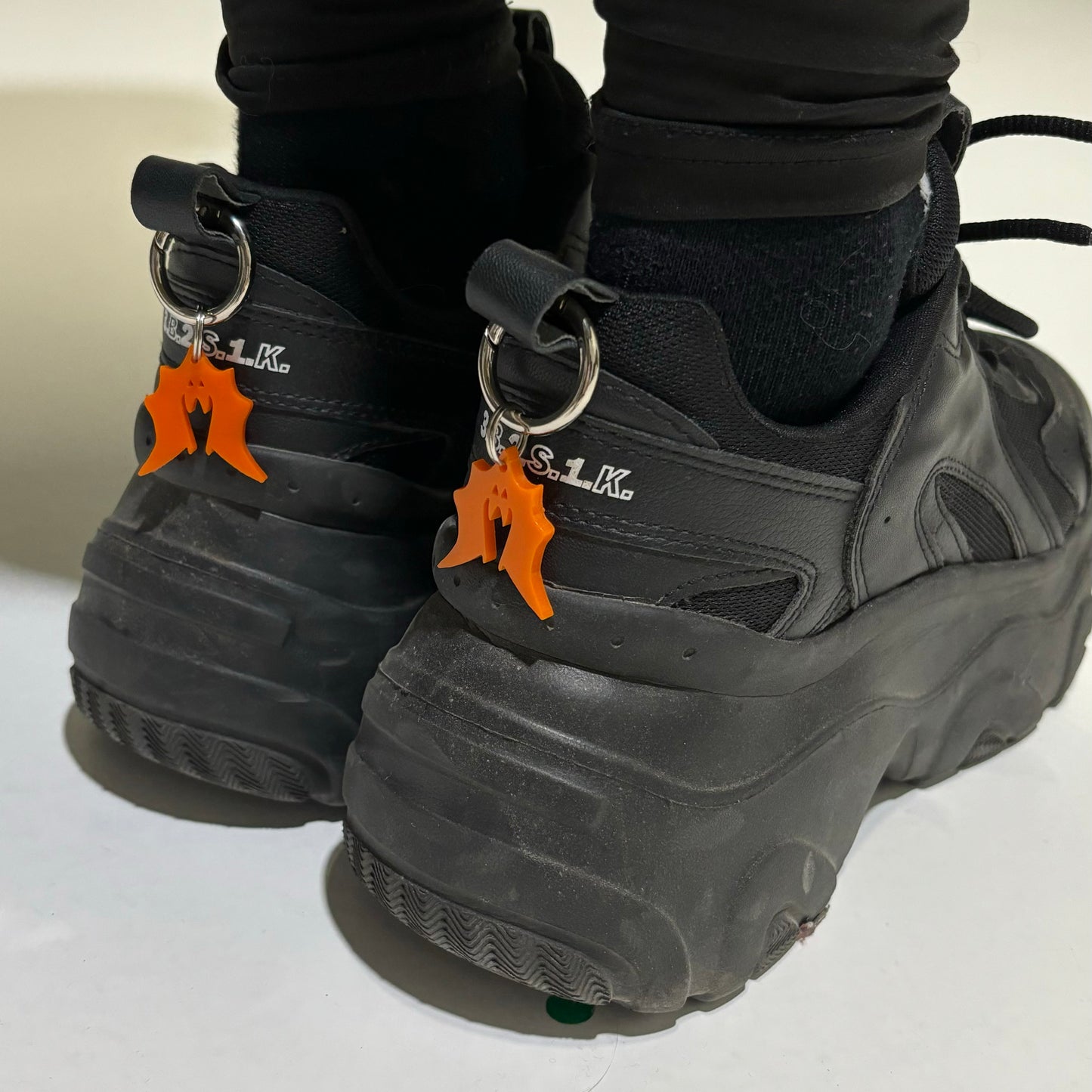 INTO THE CAVE 🦇 -BOOT STRAP-