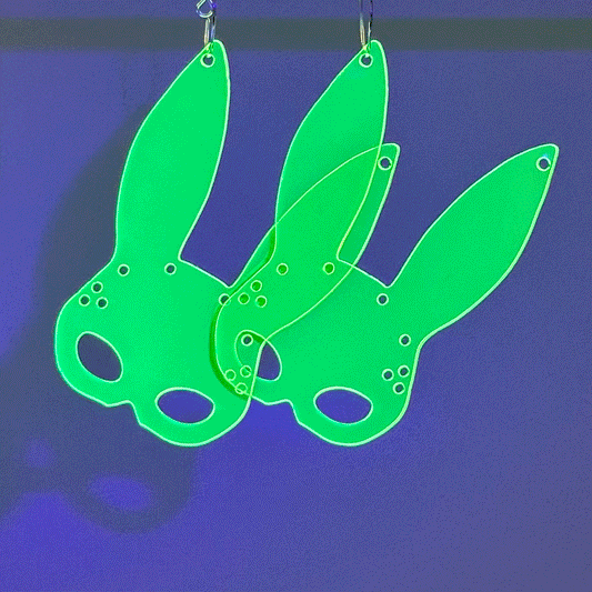 NAUGHTY BUNNY -green fluor-