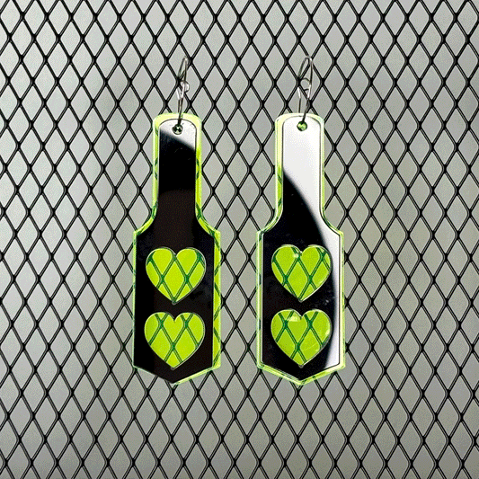 LOVE HURTS -black/green fluor-