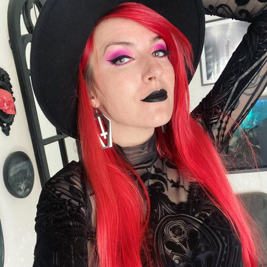 MIRROR SIX FEET UNDER